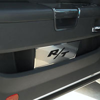 Challenger 2pc Door Badge Plate w/R/T Carbon Fiber Inlay - 08-14