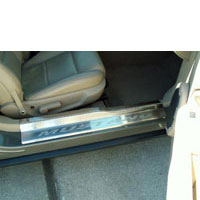 Mustang 4pc Brushed or Polished Stainless Door Sills - 05-09